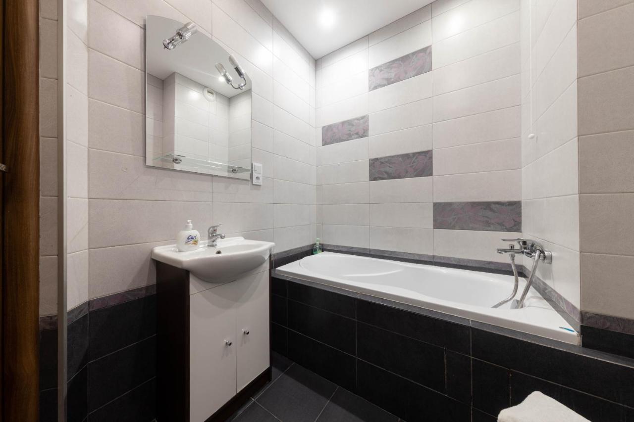 Apartament Z Widokiem Білосток Екстер'єр фото